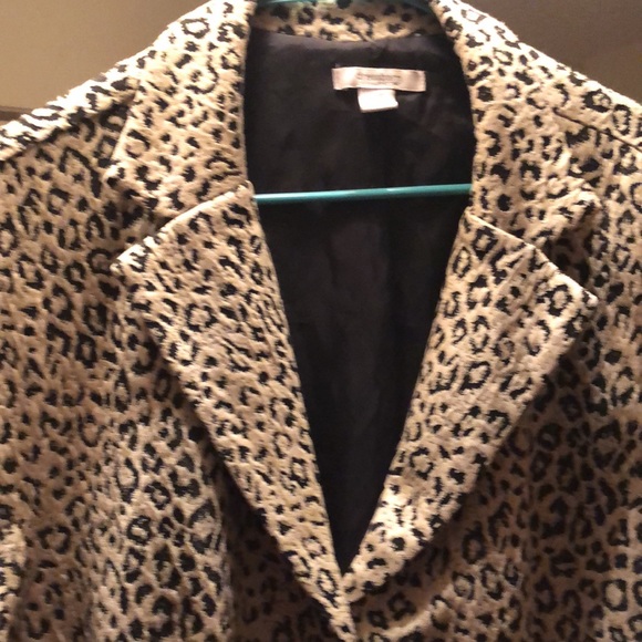 Dressbarn leopard jacket - Picture 2 of 10